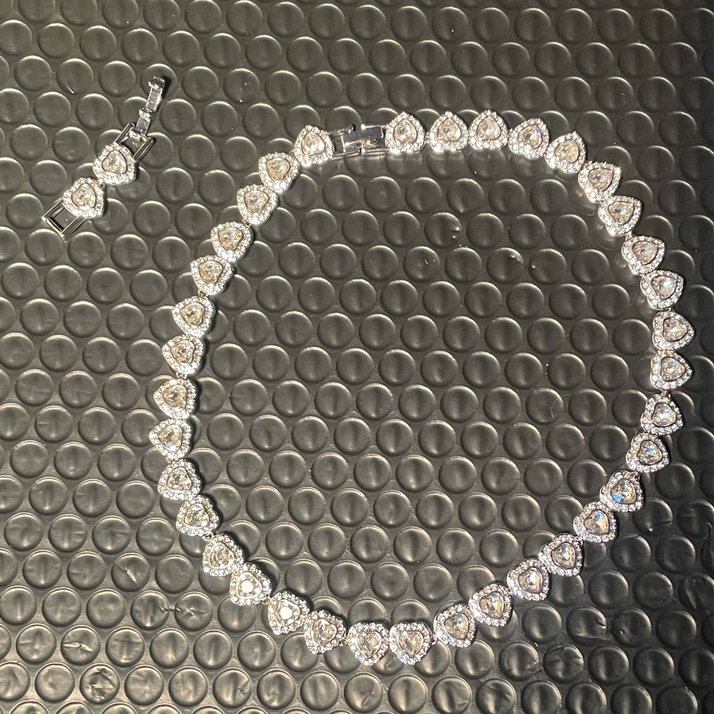 Ariana Grande X Swarovski Silver Heart Necklace - Picture 3 of 6